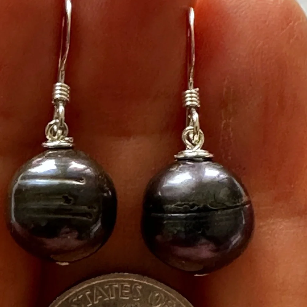 10.2mm Black Cultured Pearl Earrings - 925 Sterling Silver - Picture 6 of 8